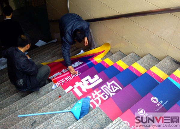 ���N���b