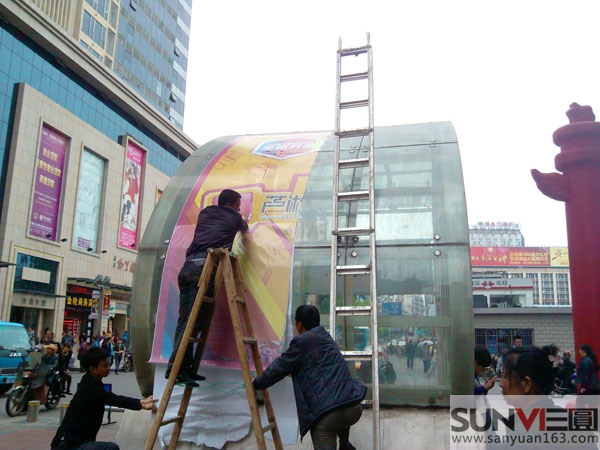 �������ڰ��b�������͸