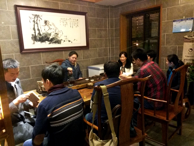 �c�͑���Ʒ�ƺ��ھS�o�c��(zh��)�е�����̽ӑ